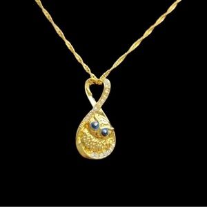 🟢 Gold Toned Owl Pendant Necklace